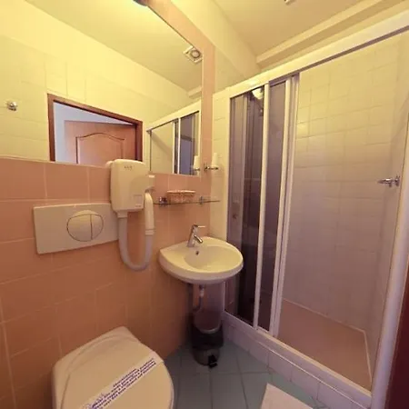 Hotel Alef 3*