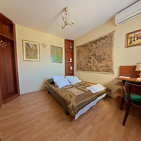 Alef Hotel